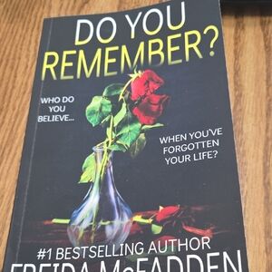 Do You Remember? Book by Freida McFadden